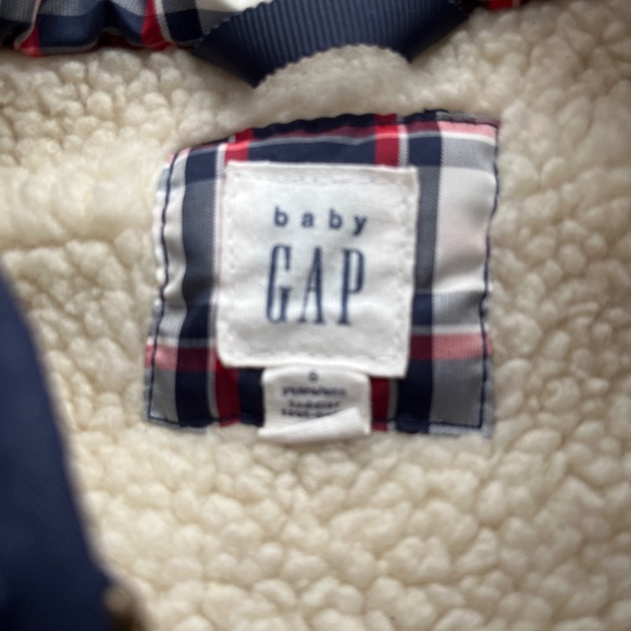 Kids gap plaid vest size 5T - Picture 4 of 6